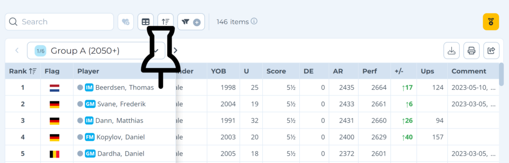 Pinned columns in the table are sticky to the left edge 